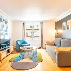 Holidaysinparis - Bourg Tibourg Apartamento