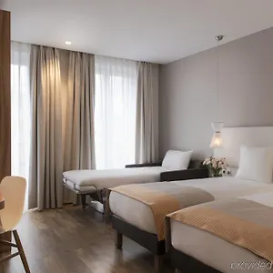 Hotel Magenta 38 By Happyculture, Parijs